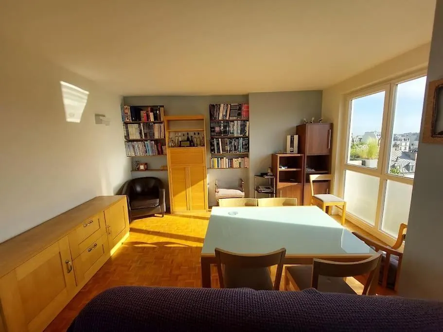 Apartment With Tour Eiffel View And Montmartre Paříž Francie